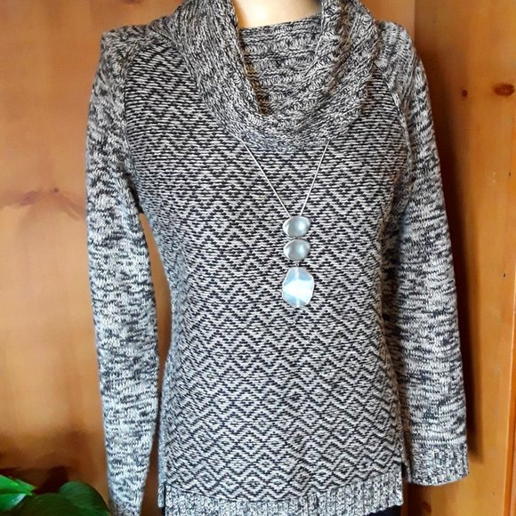 Nomadic Trader Two Tone Gray Cowl Neck Pullover Sweater Size S - Picture 1 of 7